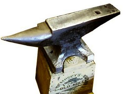 Hay-Budden anvil photo by Jock Dempsey><br> 200 pound Hay-Budden anvil</center><br>
This anvil is in 