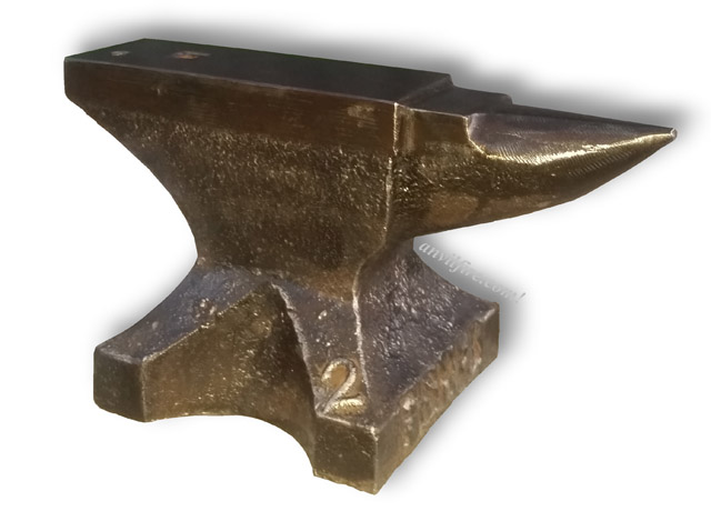 Late model 20 pound Fisher Anvil