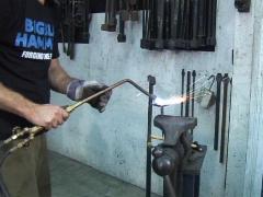 Hand hammer Techniques : Riveting with Torch