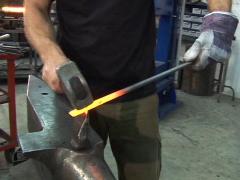 Hand hammer Techniques : Cutting on Hardy 3