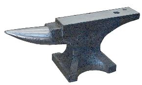 Kohlswa anvil photo (c) 2003 Jock Dempsey