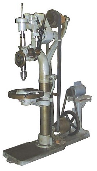 https://www.anvilfire.com/iForge/tutor/jd_drilling_2/21-drillpress.jpg